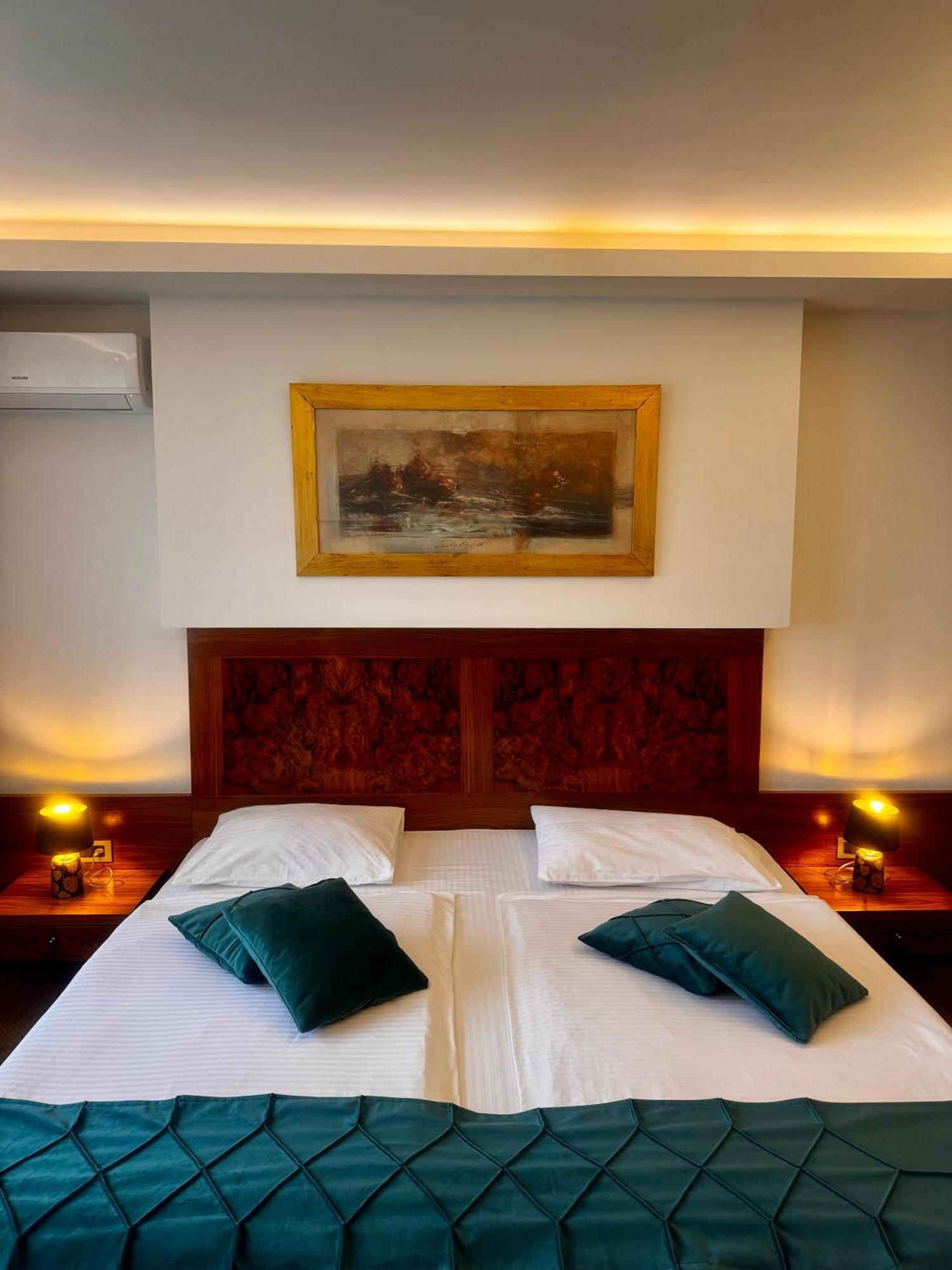 Hotel Exclusive サラエヴォ エクステリア 写真